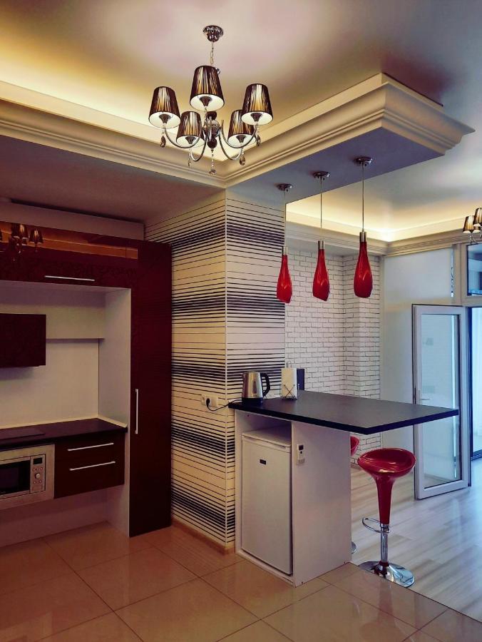 Arcadia Apartments Odessa Eksteriør billede