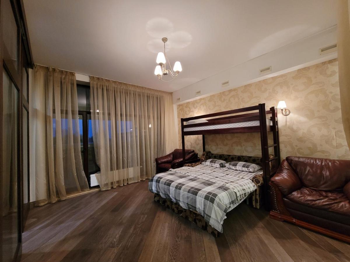 Arcadia Apartments Odessa Eksteriør billede