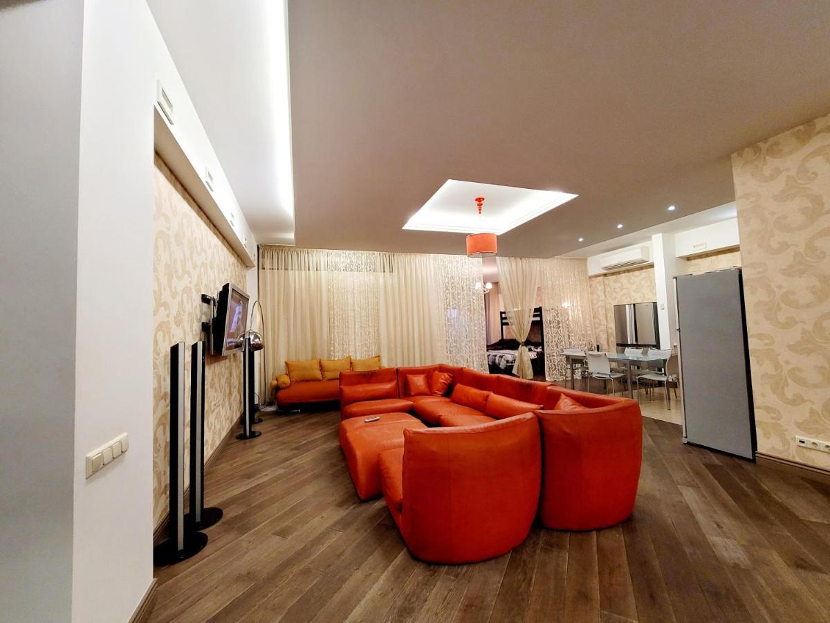 Arcadia Apartments Odessa Eksteriør billede
